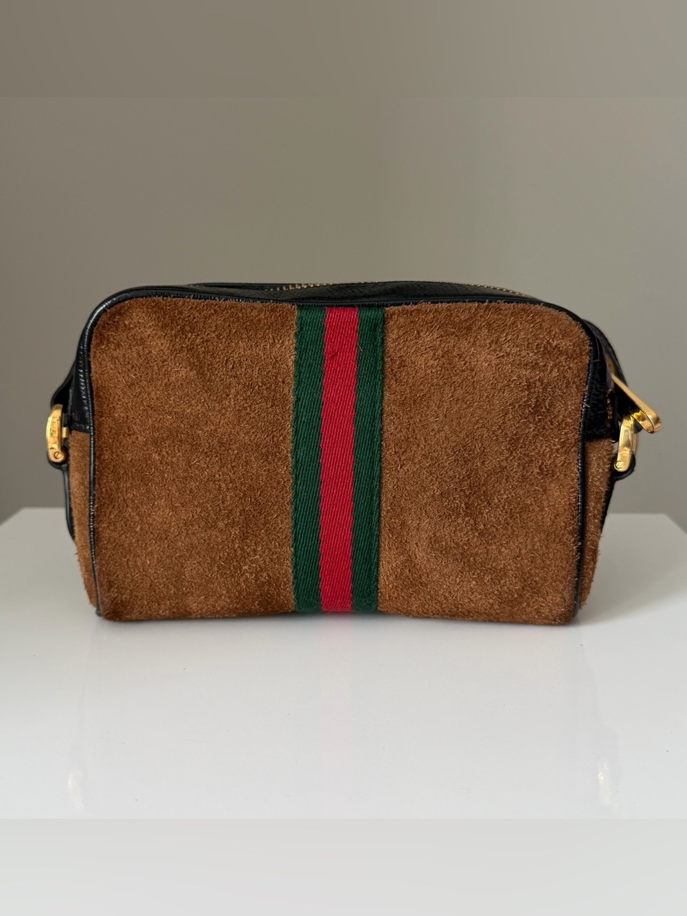 Gucci Ophidia Sherry Crossbody Bag – Brown Suede & Patent Leather w/ Web Stripe - Picture 3 of 12